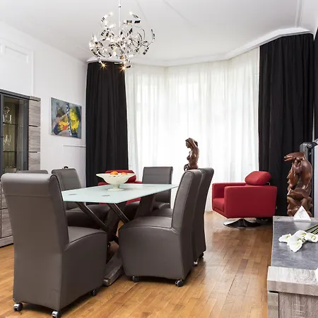 The Queen Luxury - Gemma * Luxemburg