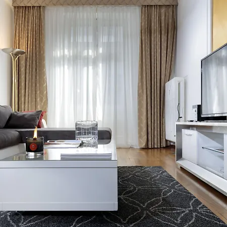 The Queen Luxury - Gemma Apartment