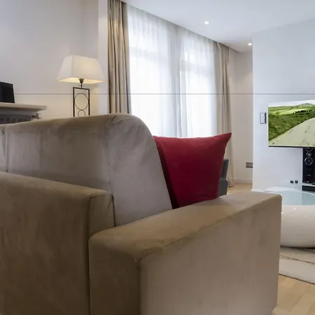 The Queen Luxury - Gemma *