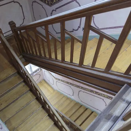 The Queen Luxury - Gemma ルクセンブルク