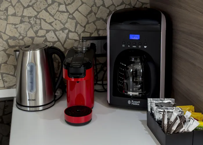 The Queen Luxury - Gemma Luxembourg