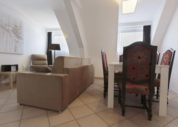 Apartamento The Queen Luxury - Gemma Luxemburgo