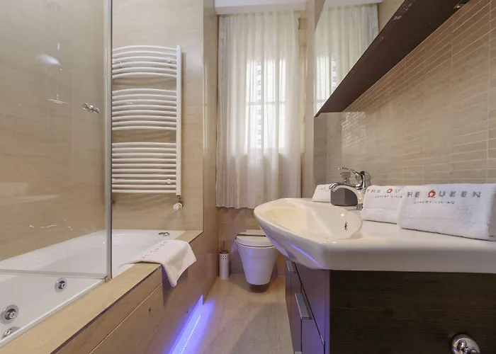 The Queen Luxury - Gemma *