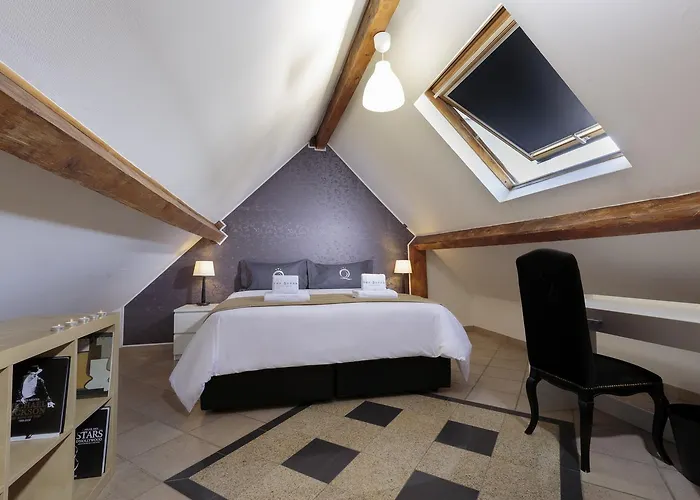 The Queen Luxury - Gemma