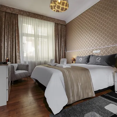The Queen Luxury - Gemma Apartment *