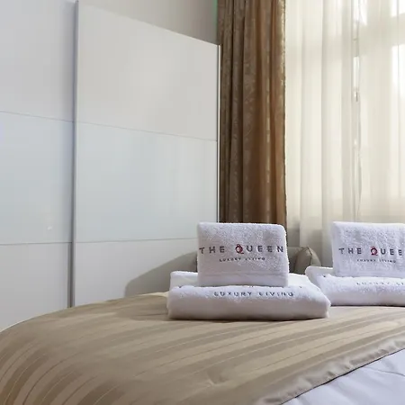 The Queen Luxury - Gemma * Luxembourg